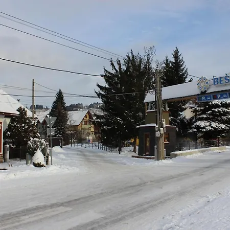 Begonia-dom S Jednou Spalnou Bešeňová