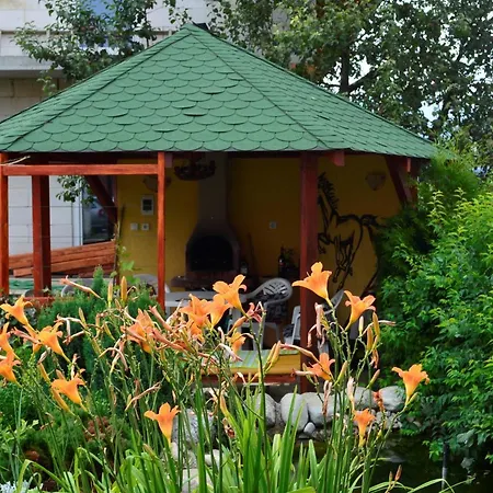 Begonia-dom S Jednou Spalnou Bešeňová